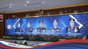 Dipimpin Kapolri, Irjen Hadi Gunawan Terima Bintang Bhayangkara Pratama
