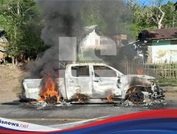 Motor Terseret Usai Tabrakan, Warga Mengamuk dan Bakar Hilux di Dompu