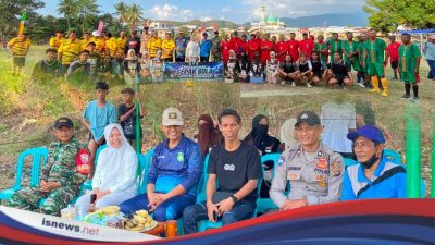 Sri Wahyuni Anggota Sumbawa Hadiri Pembukaan Turnamen Sepak Bola Desa Baru, Olahraga Pererat Persatuan Masyarakat